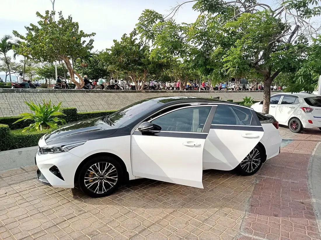Kia K3 2022-2023