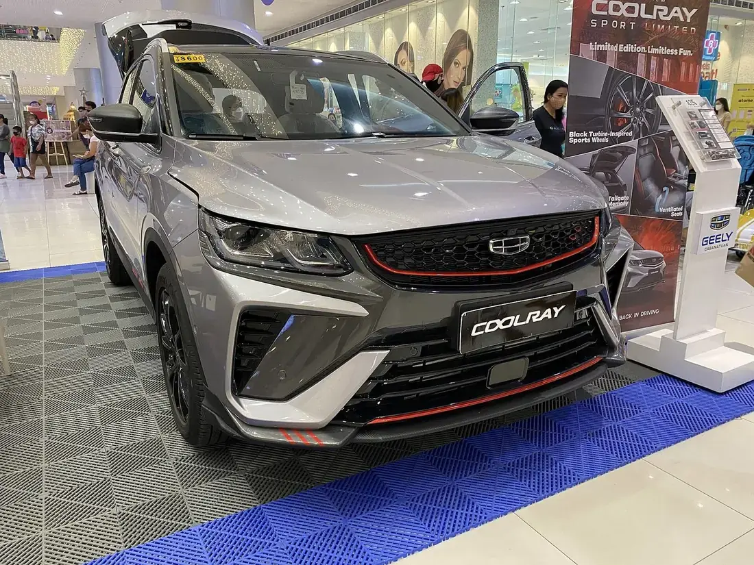 Geely Coolray 2022-2023